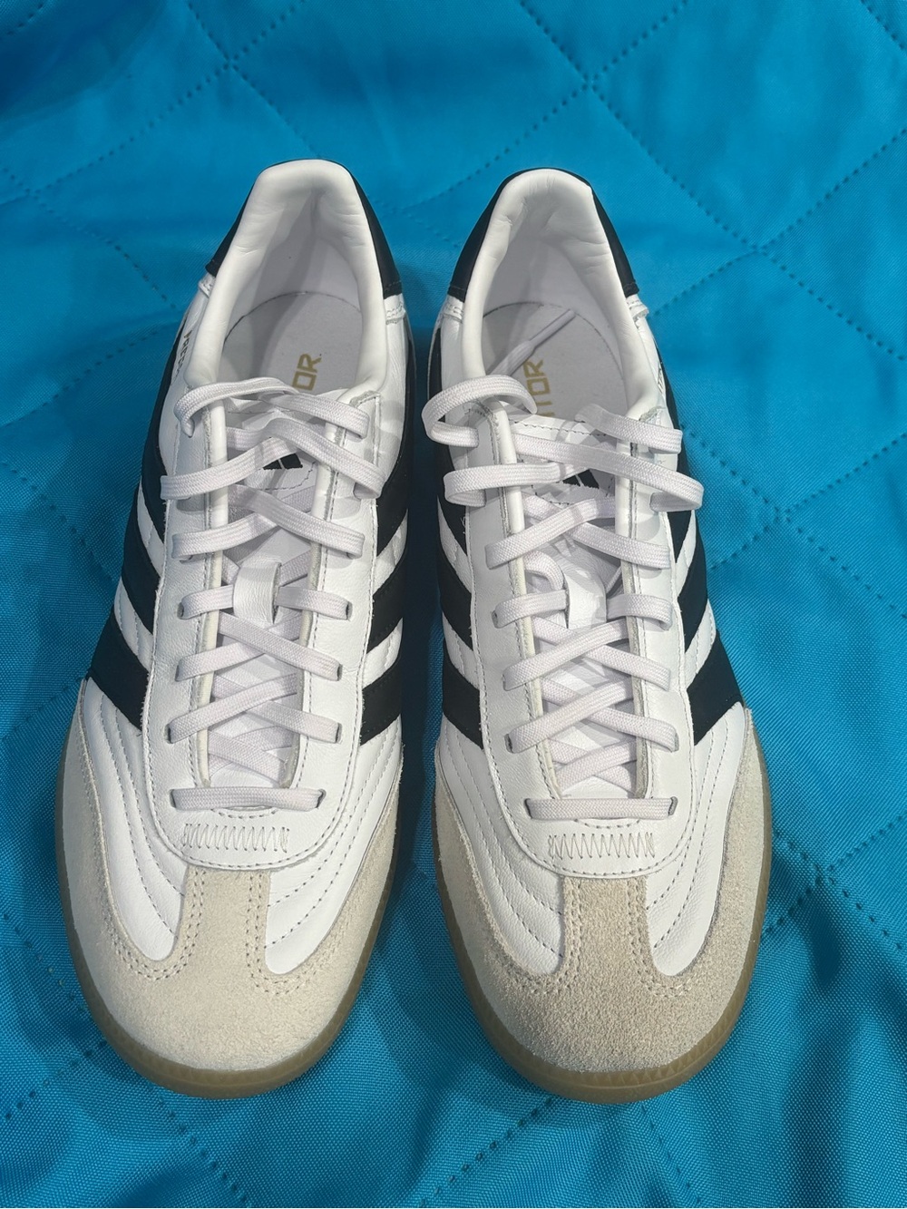 New without tags
Never worn
Adidas Predator Low-Top Sneakers with Gum Soles